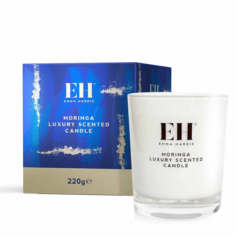 https://cdn.shopify.com/s/files/1/0018/5997/7334/products/Emma_Hardie_Moringa_Luxury_Scented_Candle_gift_Set_worth_1024x1024.jpg?v=1636105374