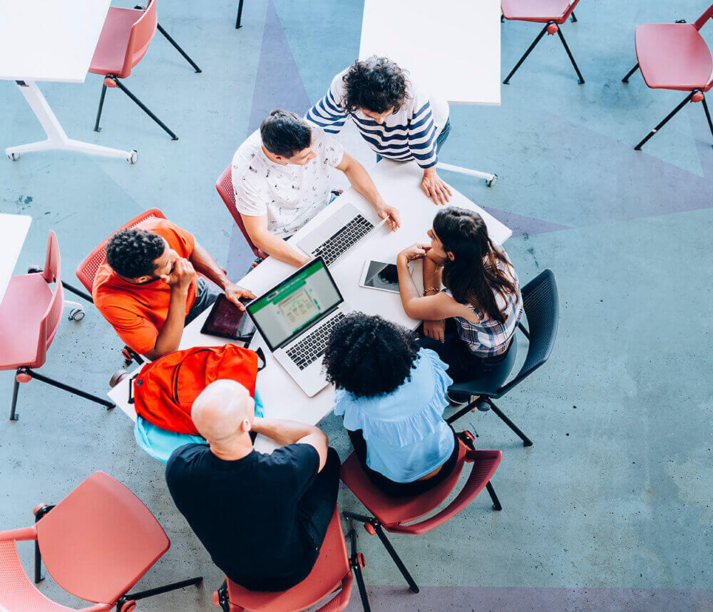https://theskillsnetwork.com/images/index/education-thumbnail.jpg