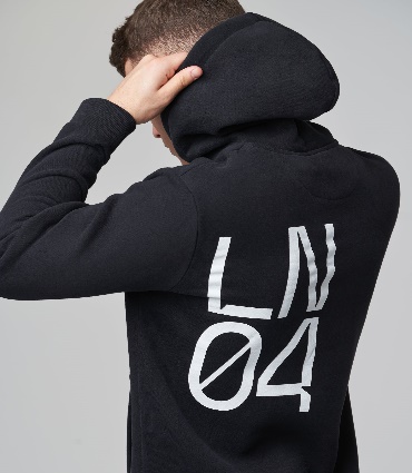 https://cdn.shopify.com/s/files/1/0569/0867/7307/products/TM1401_BLACK_4.jpg?v=1644236598