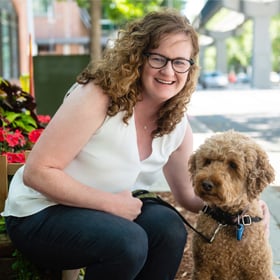 https://www.rover.com/static/new_design/images/about_us/team/heather-buser.27c204e324a3.jpg