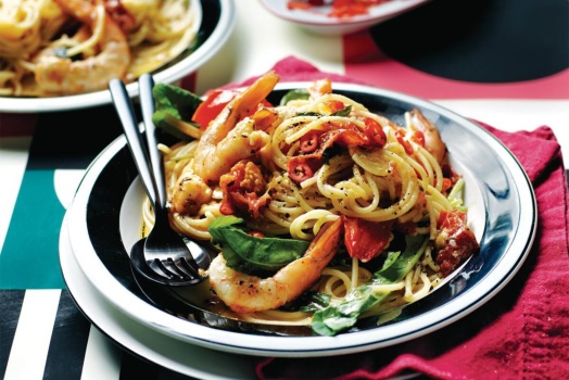 Slow-roasted tomato, garlic and prawn spaghetti