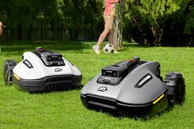 Mammotion Yuka Mini and Luba Mini AWD ...