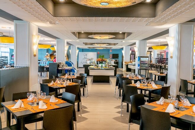 Evenia Olympic Suites & Water World - Lloret De Mar hotels | Jet2holidays