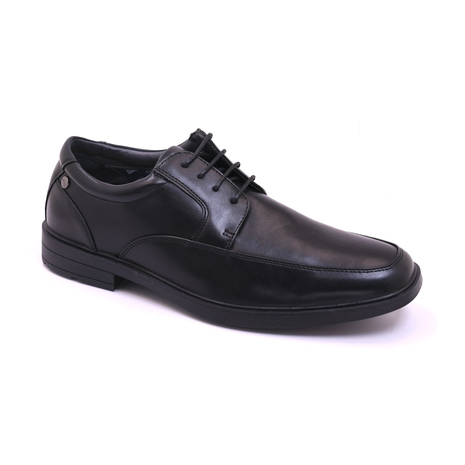 Black leather Bata Comfit lace-up shoe with a smooth finish, suitable for the office